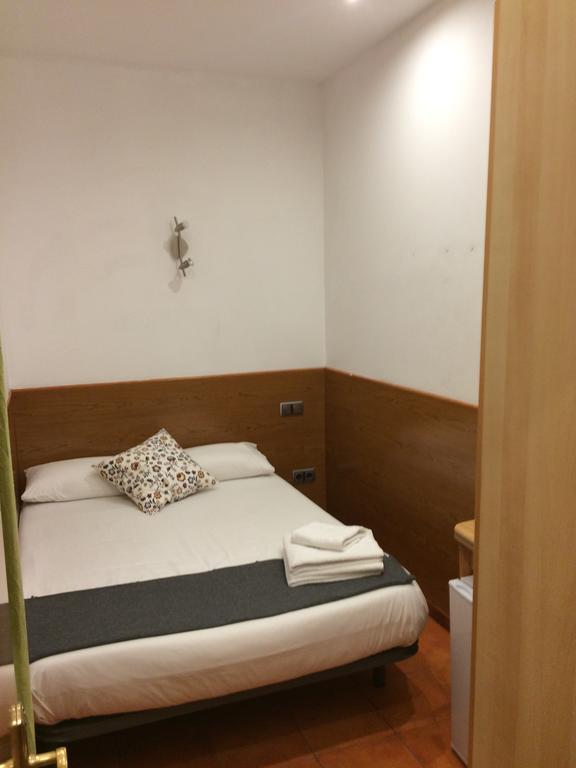 Estudios Pelayo Guest House Barcelona Cameră foto